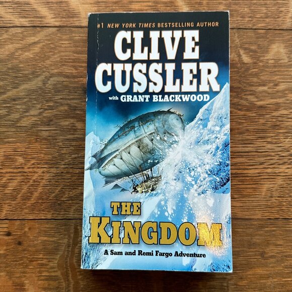 Clive Cussler Accents Paperback Books 4 Pack Of Clive Cussler Novels Poshmark